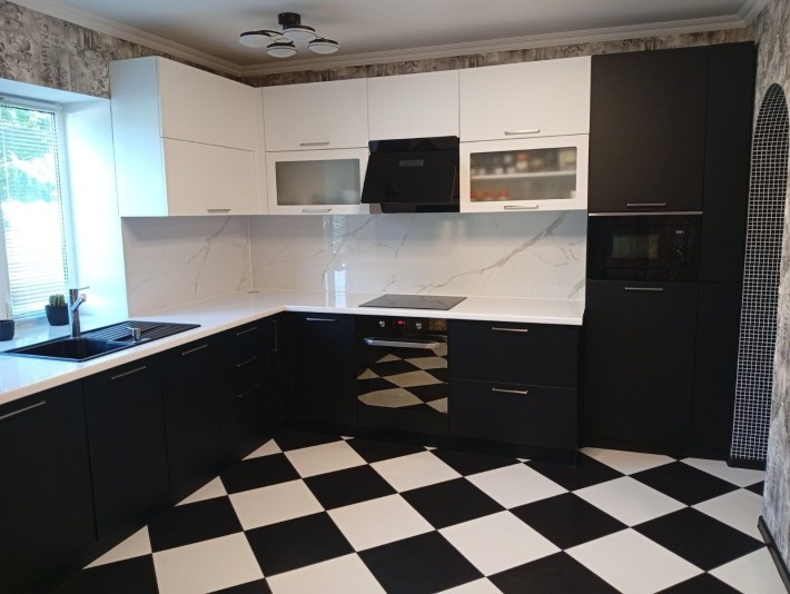 Продам будинок в селище Вапнярка - фото 1