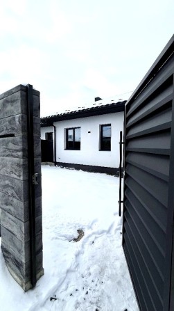 Дуплекс з ремонтом у Струмівці з технікою та меблями - фото 1