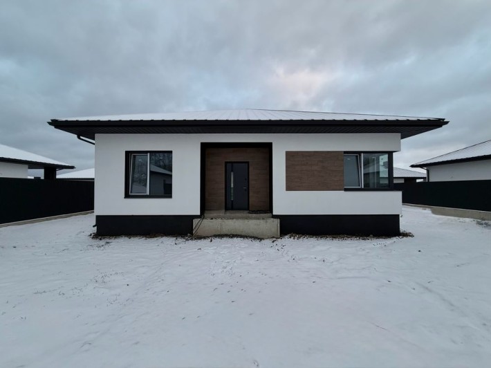 Продаж якісного будинку 125м2. в котеджному містечку у Боратині - фото 1