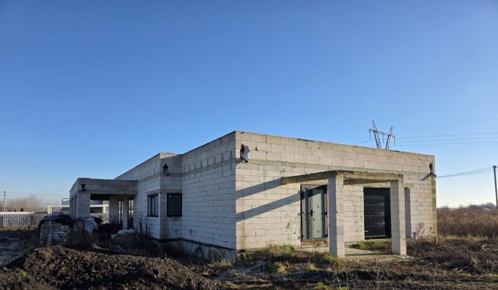 Продаж будинку у с. Боратин вул. Набережна 186 м2 - фото 1