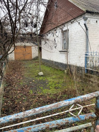 Продаю будинок з земельною ділянкою 15 соток - фото 1