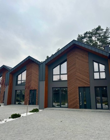 Продаж нових готових таунхаусів у с. Кульчин - фото 1