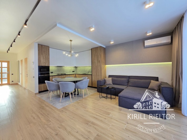 Продается таунхаус с камином в коттеджном городке «Золотые Ключи» - фото 1