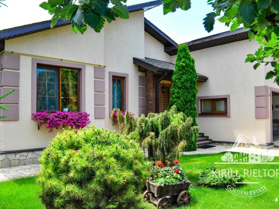 Продается уютный дом с ландшафтным дизайном в городке «Золотые Ключи» Слобожанське