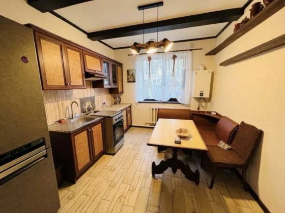 Продам дом в Обуховке лес река закрытая охраняемая територия Обухівка