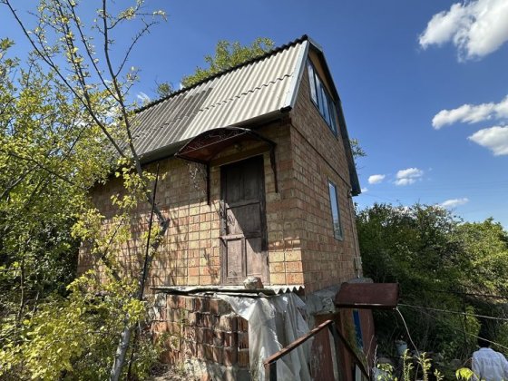 Продається затишна дача поряд з містом Дніпро