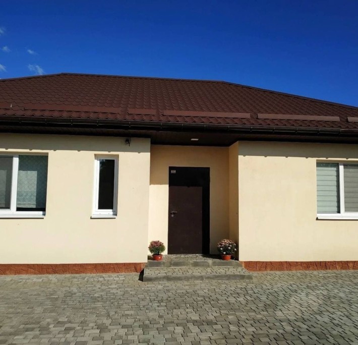 Продам будинок у Підгородному. - фото 1