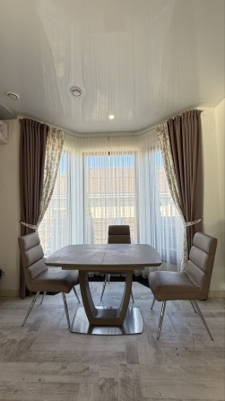 Купите дом в Обуховке 4 спальни 200м2 - фото 1