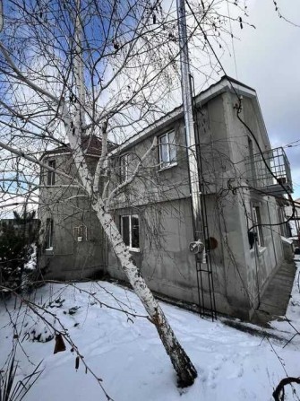 Продам 2х эт дом  164м2  с. Обуховка - фото 1