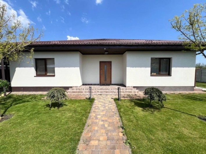 Продам дом в Обуховке - фото 1