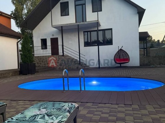 Продам шикарный дом Обуховка Без комісії Обухівка