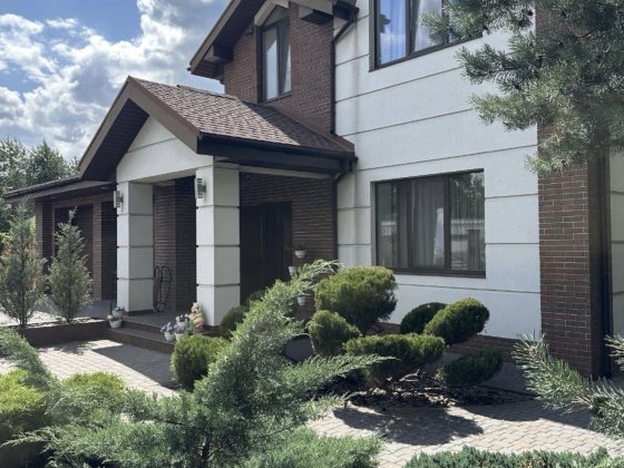 Продам дом с бассейном Обуховка ,Лес ,Река Обухівка