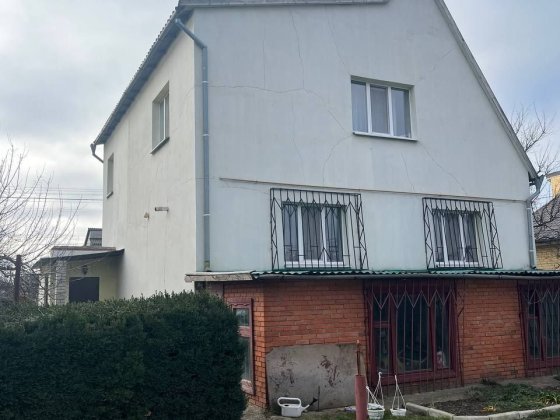 Продам житловий будинок в Підгородньому Підгородне