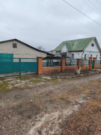 Продам будинок в центрі міста Верхньодніпровс. - фото 1