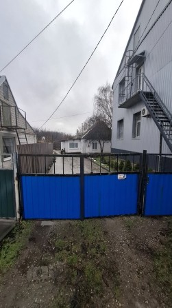 Продаётся дом в центре - фото 1