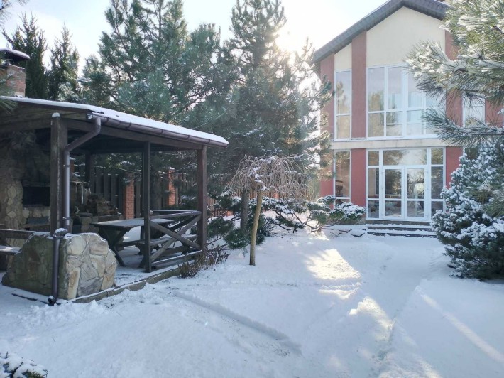 Продам сучасний будинок в Новоолександрівці - фото 1