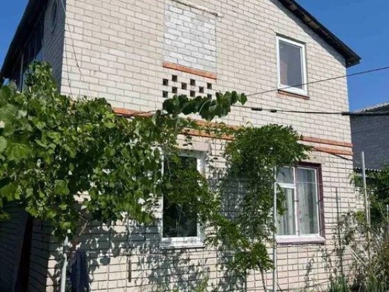 Продам дом -дачу в Новоселовке Новоселівка