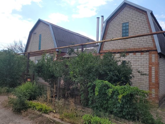 Продам будинок у м. Апостолове, пр. Весняний, 1. Апостолово