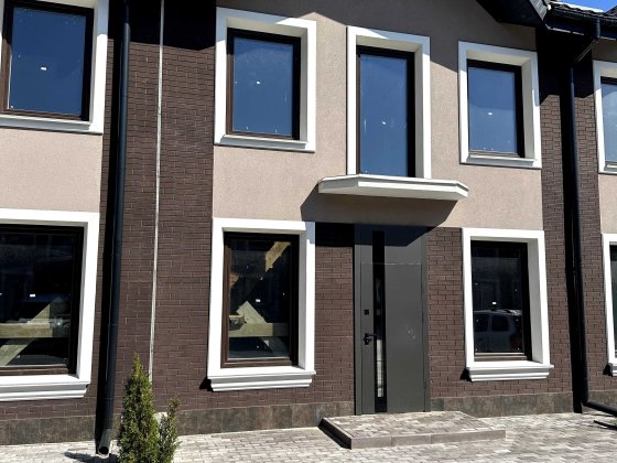Продаж таунхауса 84 м² у Зарічанах