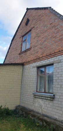 Продаж. Будинок, 35 сот зем.ділянка, с. Зарічани - фото 1