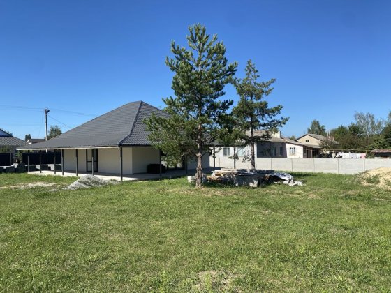 Терміново продам новий будинок смт.Брусилів 70км.Києва