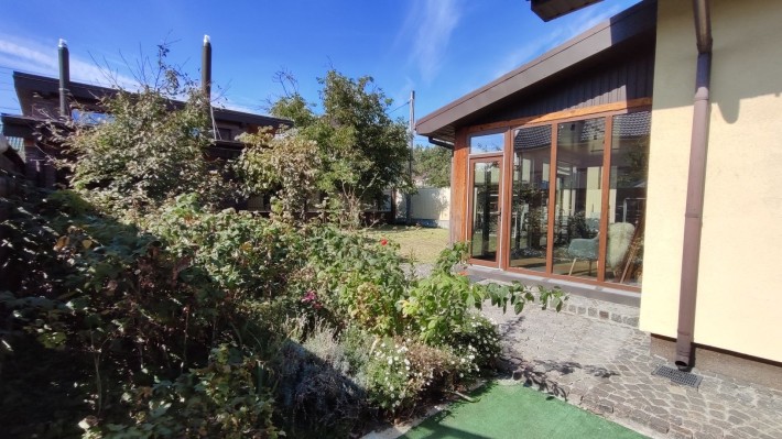 Продаж будинку в передмісті - фото 1