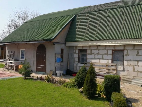 № 12666 - Будинок в с. Левків, 100 м2, 4+3 сот. Близько ліс та річка Левков