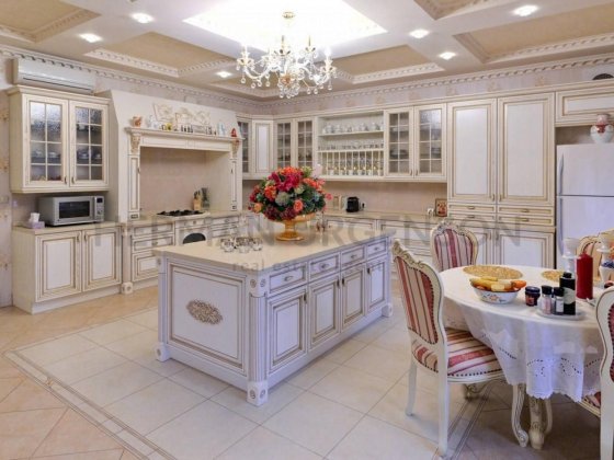 Продаж будинку 404 м.кв / 22 сотки / Минай Минай