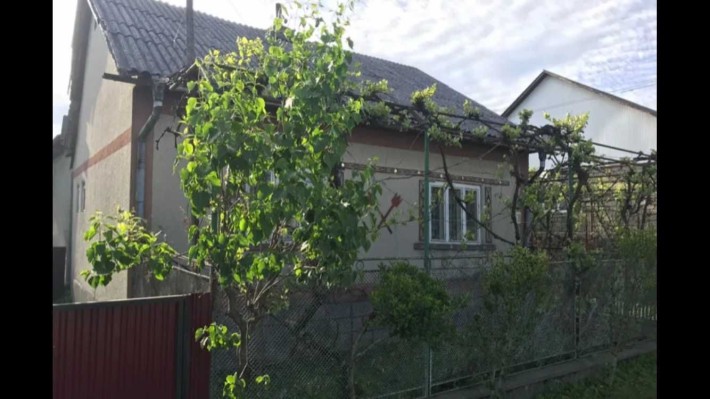 Продається будинок у м. Тячів - фото 1