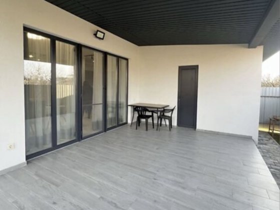 Продається одноповерховий дуплекс. Минай