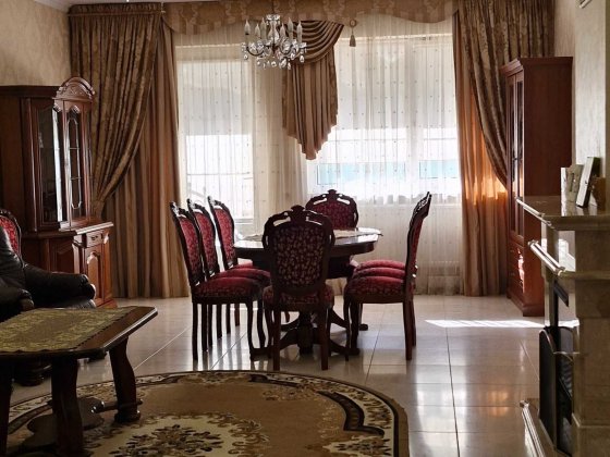 Продаж будинку в центрі Сваляви Свалява