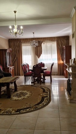 Продаж будинку в центрі Сваляви - фото 1