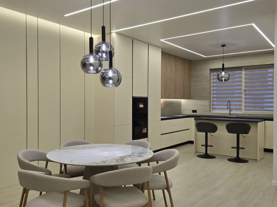 Продаж сучасного таунхаусу в передмісті Ужгорода ЖКМ "New Village”
Кот Сторожница