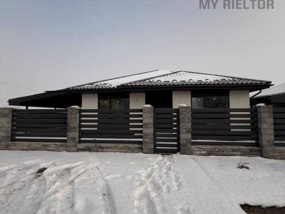 Продаж будинку єОселя Сторожниця Сторожниця