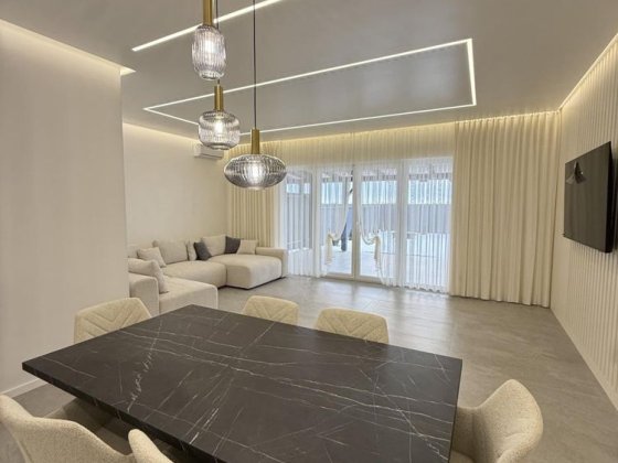 Таунхаус в котеджному містечку New Village Сторожница