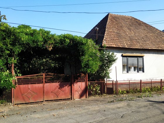 Продаж будиноку з присадибною ділянкою в м. Іршава Закарпатська обл. Иршава