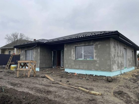 Продається американка в с. Сторожниця Сторожниця