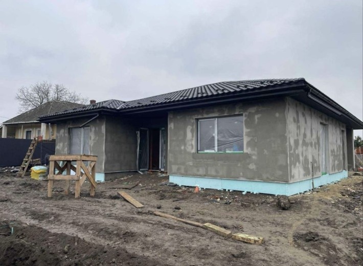 Продається американка в с. Сторожниця - фото 1