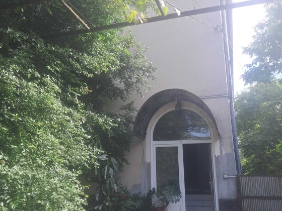 Продам будинок 4 кім в Сторожниці в центрі Сторожниця