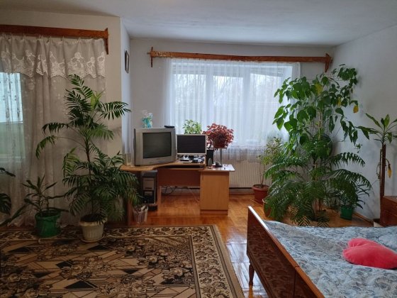 Продаж ГАРНОГО Будинку Чоп