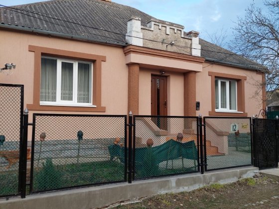 Будинок ,м Хотин Соломонове