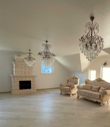 Продаж будинку з неймовірним ремонтом - фото 1