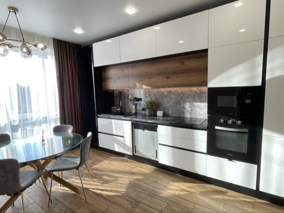 Продається готовий Таунхаус з ремонтом та меблями Крихівці