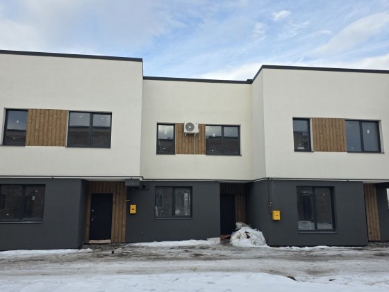 Продам готові таунхауси в с. Крихівці з гарною якістю будівництва Криховцы