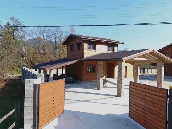 Продаж елітної резиденції з великою земельною ділянкою 0,57га Микуличин