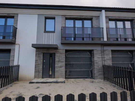 Продається  котедж  у  ЖК  Закритого типу Волчинец