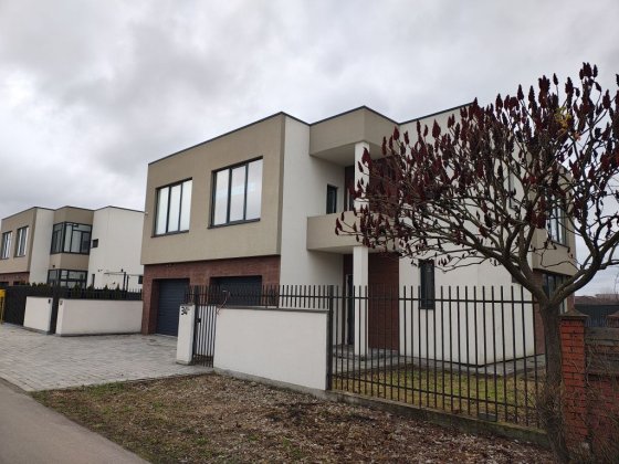 Гарний зданий дуплекс з крутим наповненням! Крихівці