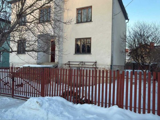 Альтернатива таунхаусу,будинок та 10 с землі ! Крихівці