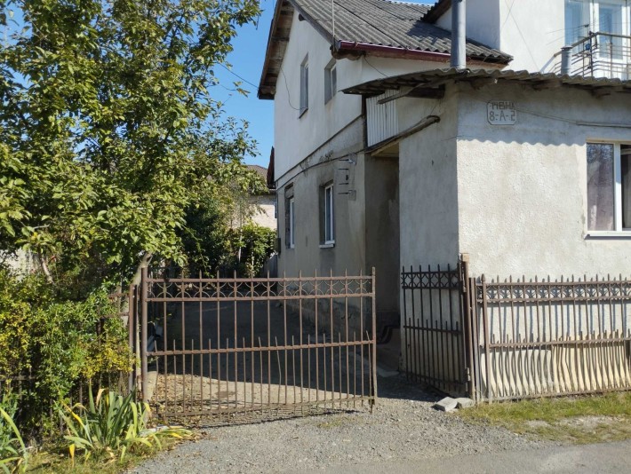 Продається напів особняк по вул. Рівна - фото 1