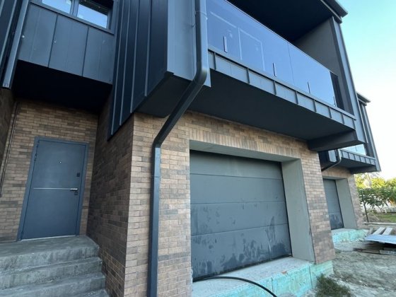 Продається таунхаус із сучасним дизайном р-н Каскад. Розтермінування. Волчинец